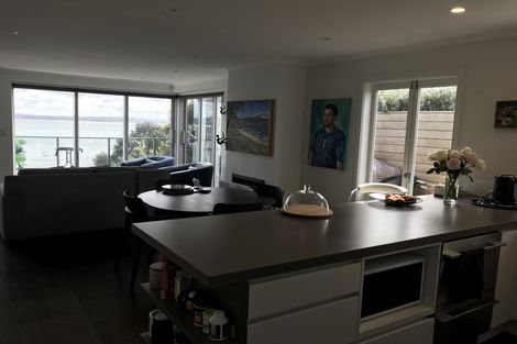 Photo of property in 11c Joan Street, Point Chevalier, Auckland, 1022