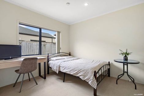 Photo of property in 10 Sheddings Lane, East Tamaki, Auckland, 2016