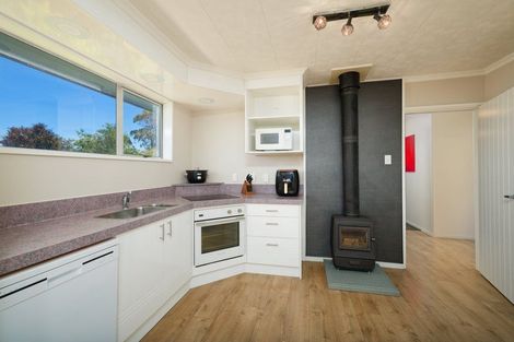 Photo of property in 74 Churchill Street, Kaikoura, 7300