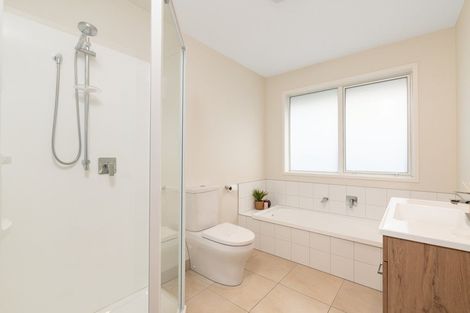 Photo of property in 86c The Boulevard, Papamoa Beach, Papamoa, 3118