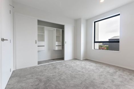 Photo of property in 2/32a Westgate Drive, Massey, Auckland, 0614