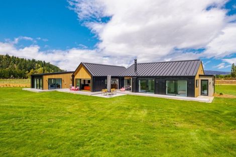 Photo of property in 114 Airport Road, Alexandra, 9391