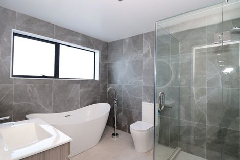 Photo of property in 8 Britannia Place, Half Moon Bay, Auckland, 2012