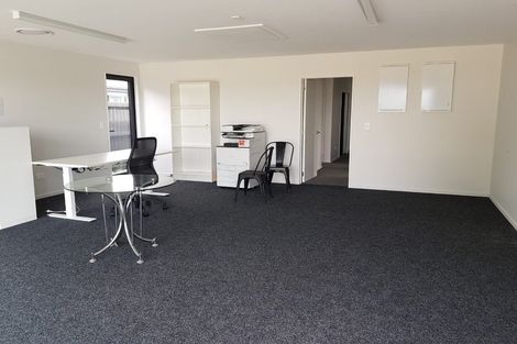 Photo of property in 2 John Raven Lane, Woodend, 7610