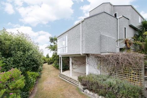 Photo of property in 62 Churchill Drive, Taradale, Napier, 4112