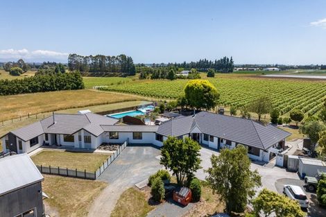 Photo of property in 38 Clover Road West, Hope, Brightwater, 7091