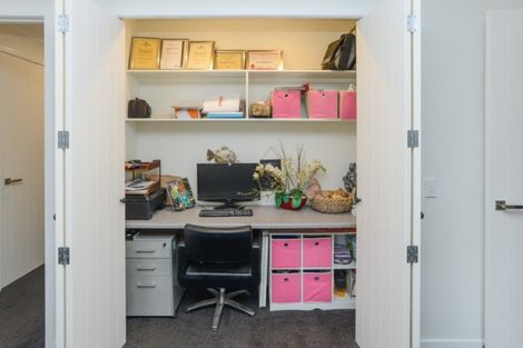 Photo of property in 24 Rakaia Way, Poraiti, Napier, 4112