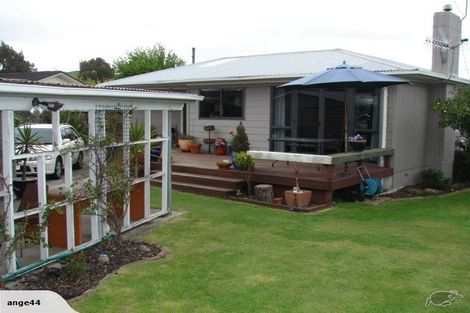 Photo of property in 19 Tennyson Drive, Owhata, Rotorua, 3010