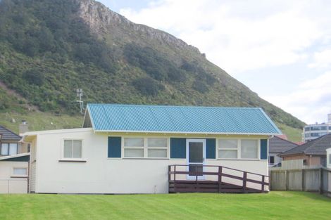 Photo of property in 13 Grace Avenue, Mount Maunganui, 3116