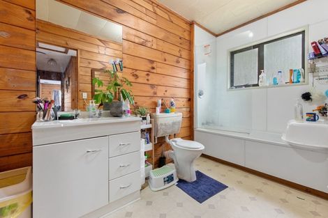 Photo of property in 103 Gillespies Road, Birchville, Upper Hutt, 5018