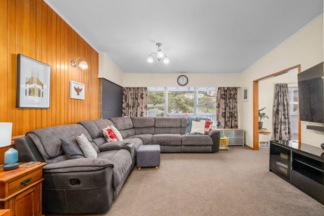 Photo of property in 7 Hawtrey Terrace, Johnsonville, Wellington, 6037
