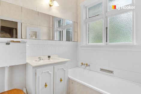 Photo of property in 30 Springhill Road, Mornington, Dunedin, 9011