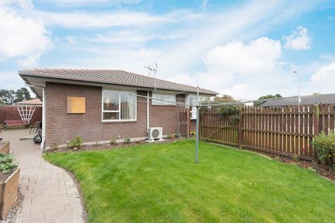 Photo of property in 1/1 Glenbyre Place, Bromley, Christchurch, 8062