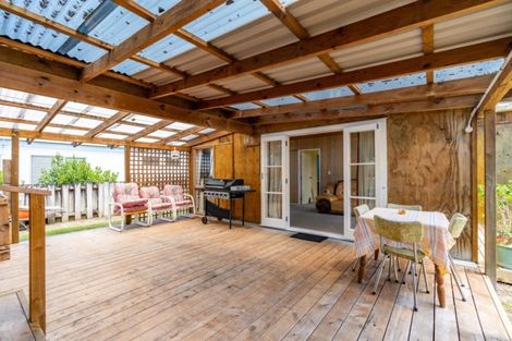 Photo of property in 6 Shoemaker Road, Waipu, 0510