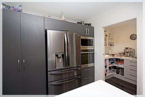 Photo of property in 15 Carex Grove, Foxton Beach, Foxton, 4815