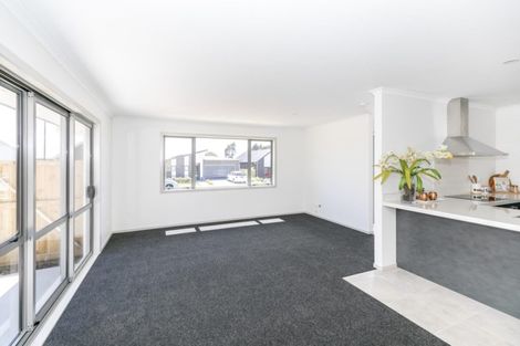 Photo of property in 6 Mana Drive, Baverstock, Hamilton, 3200