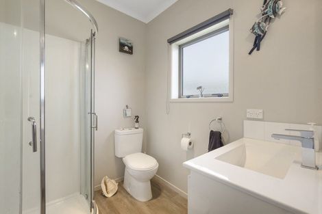 Photo of property in 24a Okoroire Street, Tirau, 3410