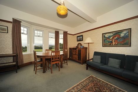 Photo of property in Chevening Flats, 90 Salamanca Road, Kelburn, Wellington, 6012