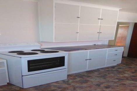 Photo of property in 16 Carey Street, Waitara, 4320