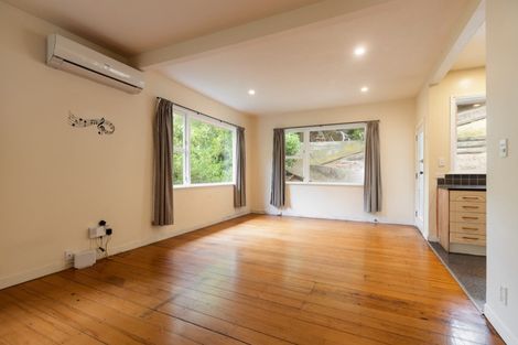 Photo of property in 10 Darlington Terrace, Miramar, Wellington, 6022