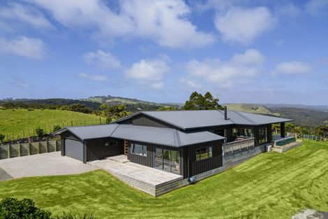 Photo of property in 123 Taiapa Valley Road, Muriwai, Waimauku, 0881