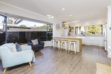 Photo of property in 13 The Glade North, Pukekohe, 2120