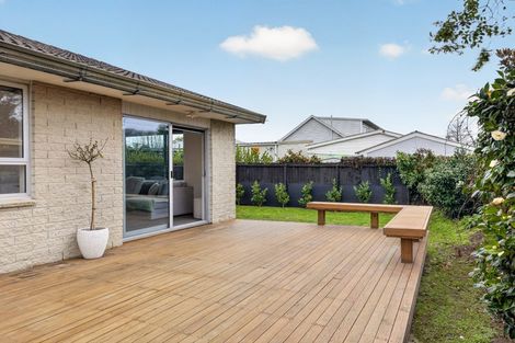 Photo of property in 2/37 Petrie Street, Richmond, Christchurch, 8013