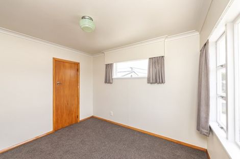 Photo of property in 6 Glenn Street, Castlecliff, Whanganui, 4501
