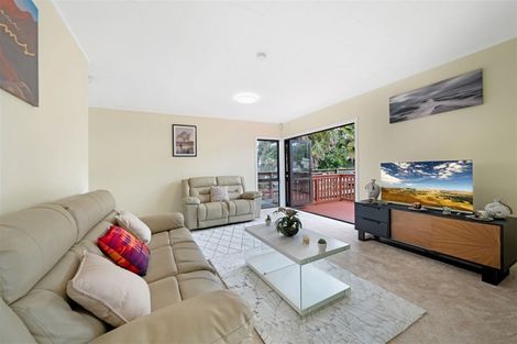 Photo of property in 2a Murillo Place, Henderson, Auckland, 0612