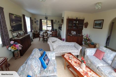 Photo of property in 37 Oriwa Crescent, Otaki, 5512