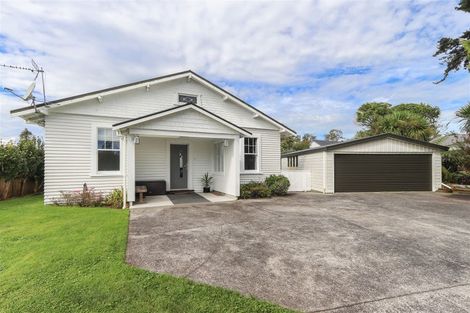 Photo of property in 5 Hinau Street, Inglewood, 4330