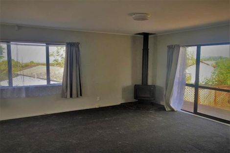 Photo of property in 2/45 Templeton Place, Clendon Park, Auckland, 2103