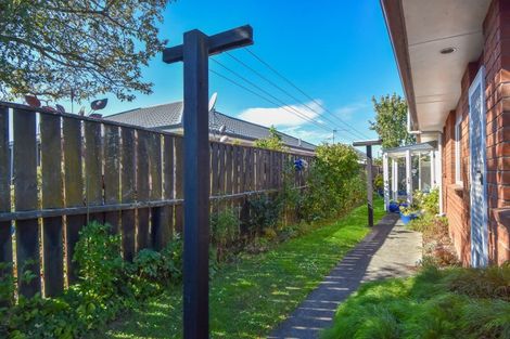 Photo of property in 72 Pembroke Street, Carterton, 5713