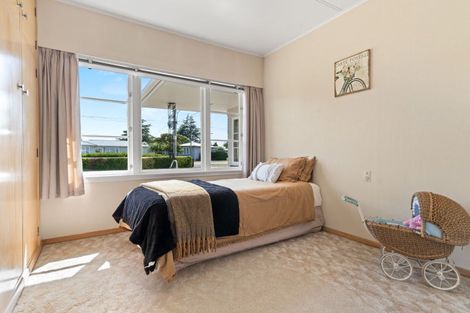 Photo of property in 17 Brooklyn Road, Carterton, 5713