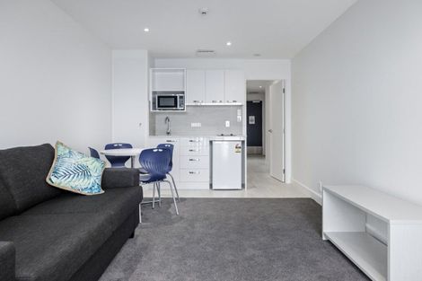 Photo of property in 211/6 Adams Avenue, Mount Maunganui, 3116