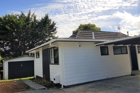 Photo of property in 32b Transom Close, Whitby, Porirua, 5024