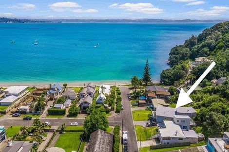 Photo of property in 69 De Luen Avenue, Tindalls Beach, Whangaparaoa, 0930