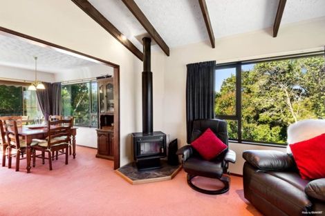 Photo of property in 44 Hiwihau Place, Glenfield, Auckland, 0629