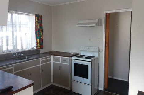 Photo of property in 20 Fisher Place, Carterton, 5713