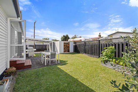 Photo of property in 27 Young Street, Morrinsville, 3300