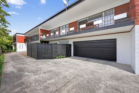 Photo of property in 3/8 Wolsley Avenue, Milford, Auckland, 0620