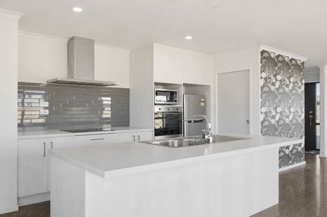 Photo of property in 32a Bunyan Road, Coastlands, Whakatane, 3120