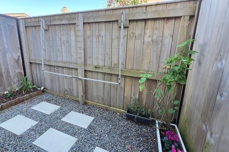 Photo of property in 5 Mcgrath Way, Taita, Lower Hutt, 5011