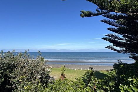 Photo of property in 23a Wharemauku Road, Raumati Beach, Paraparaumu, 5032
