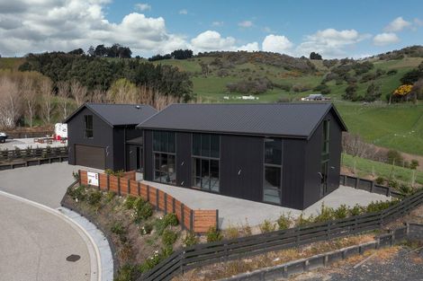 Photo of property in 8 Ella Lane, Green Island, Dunedin, 9018