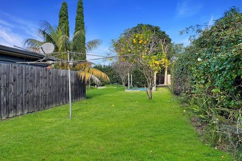 Photo of property in 12 Waterfront Road, Mangere Bridge, Auckland, 2022