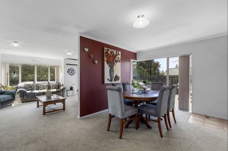 Photo of property in 14 Ryegrass Dell, Welcome Bay, Tauranga, 3112