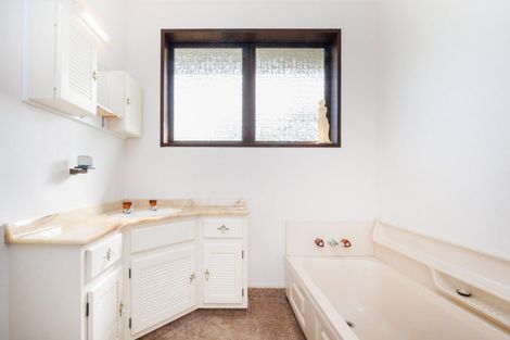 Photo of property in 9 Calder Place, Feilding, 4702