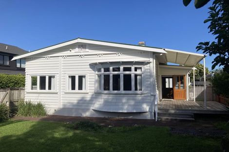 Photo of property in 1/38 Tawhiri Road, One Tree Hill, Auckland, 1061