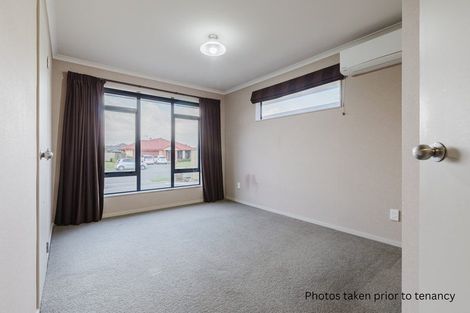 Photo of property in 17 Brooklyn Heights Drive, Kelvin Grove, Palmerston North, 4414